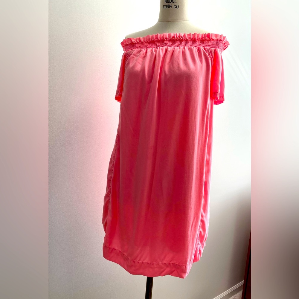 Vineyard Vines off the shoulder dress
